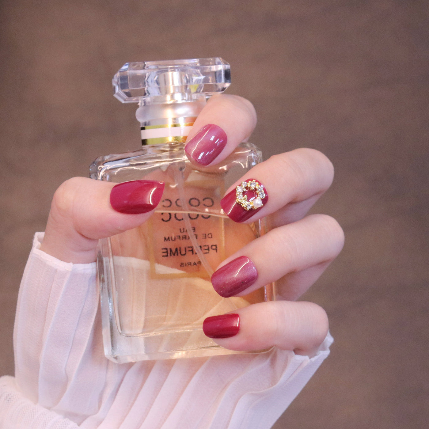 Olivisee Rose Red Cat Eye Nail Art Patch