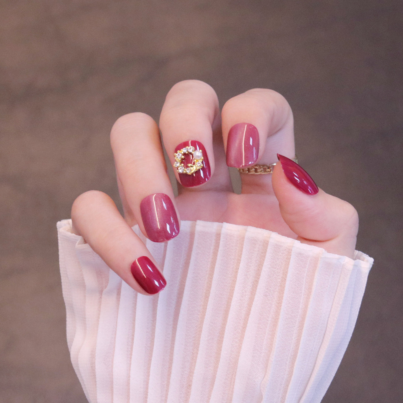 Olivisee Rose Red Cat Eye Nail Art Patch